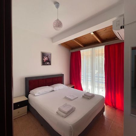 Apartments Monika Sarandë Eksteriør bilde