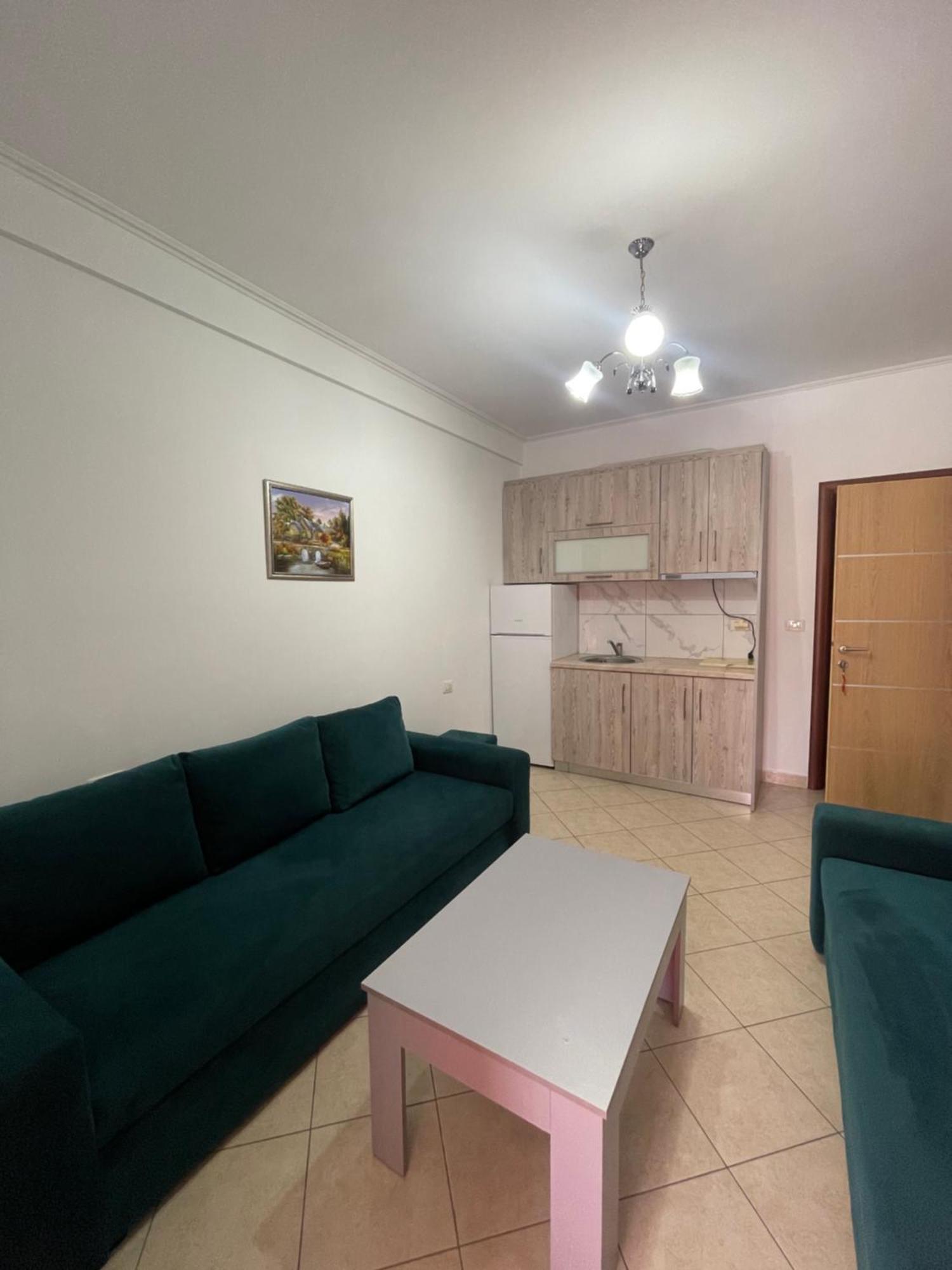 Apartments Monika Sarandë Eksteriør bilde